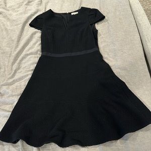 Rebecca Taylor cap sleeve stretch textured mini dress black. Size 6